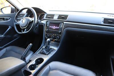 2017 Volkswagen Passat 1.8T Comfortline   - Photo 22 - Roseville, CA 95678