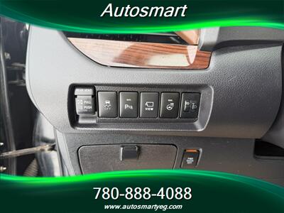 2018 Toyota Sienna Limited Premium 7-Passenger   - Photo 15 - Edmonton, AB T5L 1A4