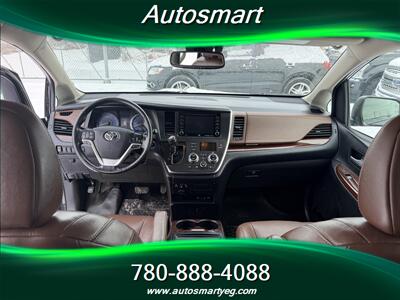 2018 Toyota Sienna Limited Premium 7-Passenger   - Photo 10 - Edmonton, AB T5L 1A4
