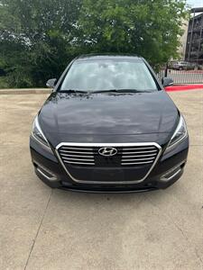 2017 Hyundai SONATA Hybrid Limited 4dr Sedan   - Photo 2 - Austin, TX 78728