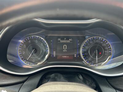 2016 Chrysler 200 Limited - Photo 8 - Trimble, MO 64492