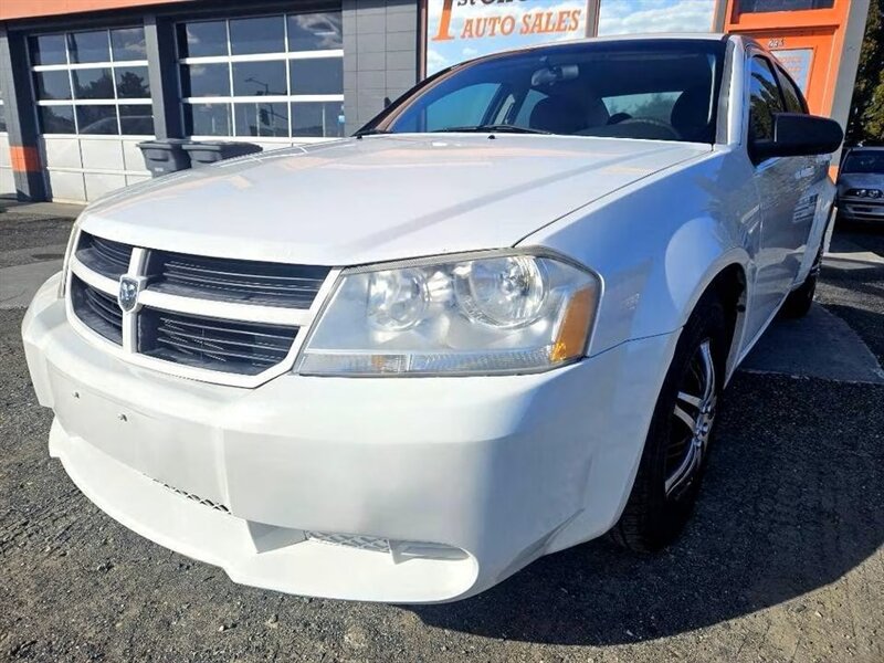 2008 Dodge Avenger SE  