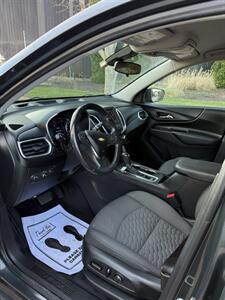 2020 Chevrolet Equinox LT   - Photo 9 - Owensboro, KY 42303