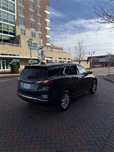 2020 Chevrolet Equinox LT   - Photo 4 - Owensboro, KY 42303