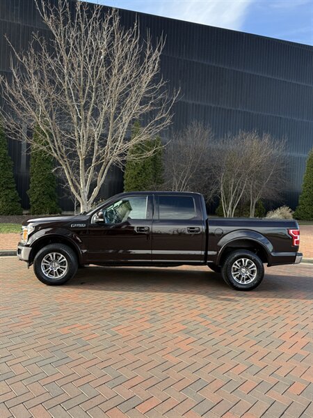 2019 Ford F-150 Lariat   - Photo 1 - Owensboro, KY 42303