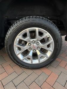 2017 GMC Sierra 1500 SLT - Photo 17 - Owensboro, KY 42303