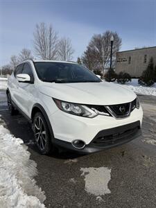 2017 Nissan Rogue Sport SL - Photo 2 - Owensboro, KY 42303