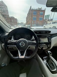 2017 Nissan Rogue Sport SL - Photo 11 - Owensboro, KY 42303