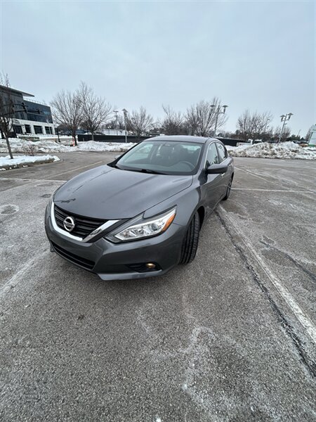 2017 Nissan Altima SV