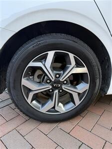 2021 Kia Forte LXS   - Photo 16 - Owensboro, KY 42303