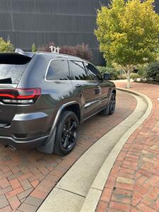 2015 Jeep Grand Cherokee Laredo   - Photo 5 - Owensboro, KY 42303