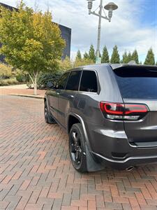 2015 Jeep Grand Cherokee Laredo   - Photo 6 - Owensboro, KY 42303