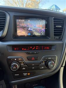 2012 Kia Optima EX   - Photo 10 - Owensboro, KY 42303