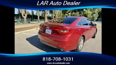 2015 Hyundai SONATA SE   - Photo 16 - Reseda, CA 91335