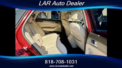 2015 Hyundai SONATA SE   - Photo 10 - Reseda, CA 91335