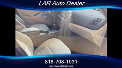 2015 Kia Optima LX   - Photo 9 - Reseda, CA 91335