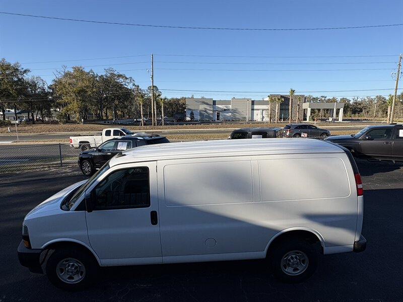 2023 Chevrolet Express 2500 - Photo 6 - Lecanto, FL 34461