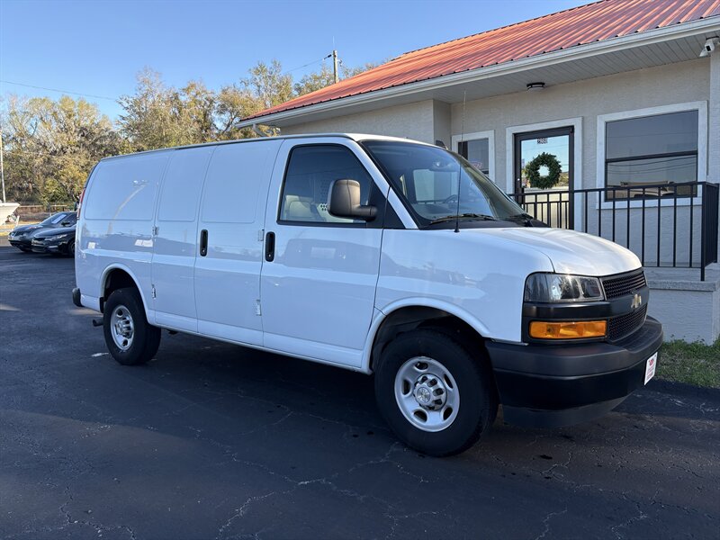 2023 Chevrolet Express 2500  
