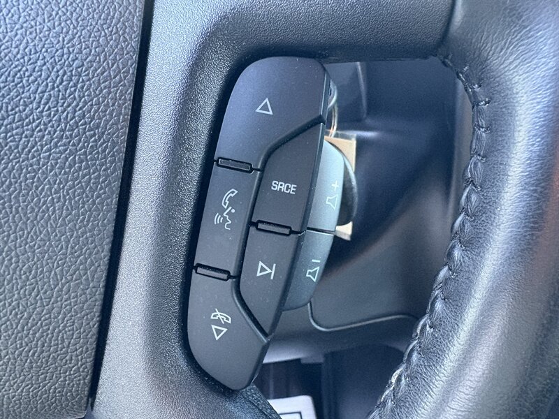 2023 Chevrolet Express 2500 - Photo 15 - Lecanto, FL 34461