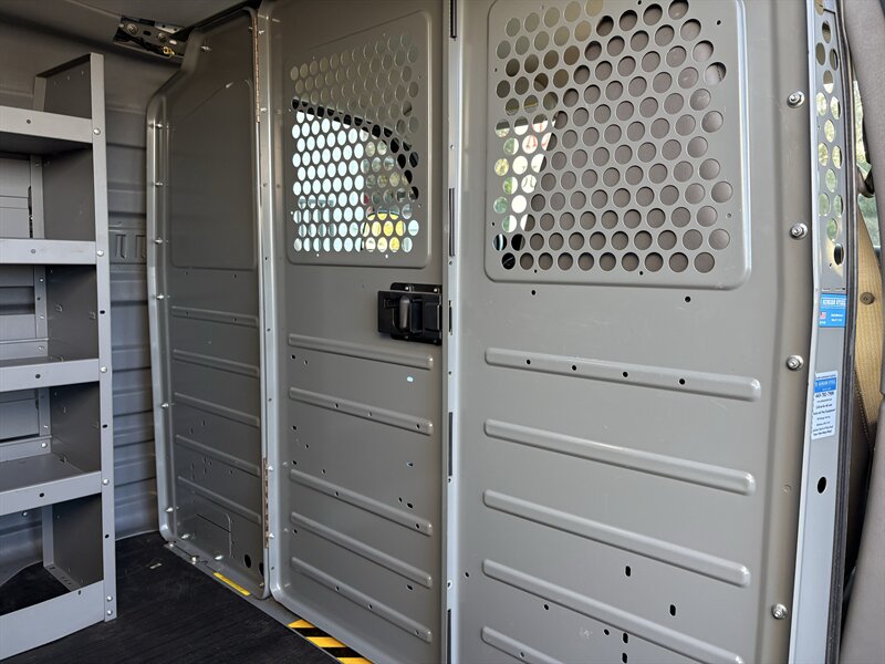 2023 Chevrolet Express 2500 - Photo 20 - Lecanto, FL 34461