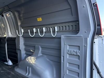 2023 Chevrolet Express 2500 - Photo 24 - Lecanto, FL 34461