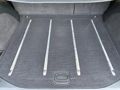 2017 Jeep Grand Cherokee Overland   - Photo 30 - Lecanto, FL 34461