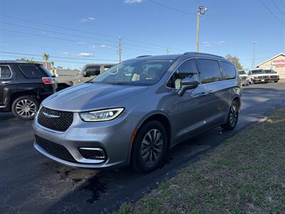2021 Chrysler Pacifica Touring L - Photo 3 - Lecanto, FL 34461