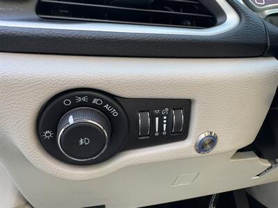 2021 Chrysler Pacifica Touring L - Photo 18 - Lecanto, FL 34461