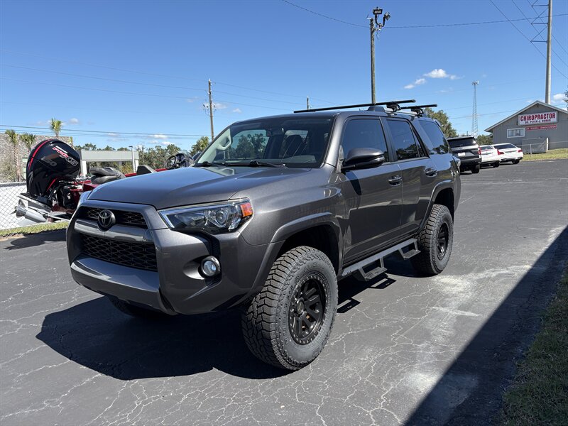 2019 Toyota 4Runner SR5  