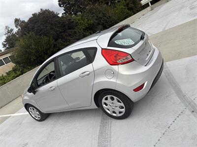 2012 Ford Fiesta SE - Photo 7 - Campbell, CA 95008
