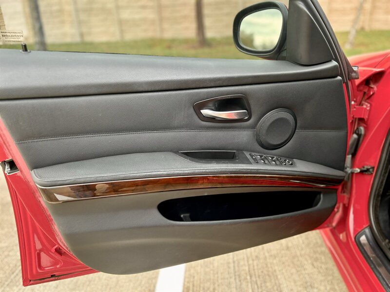 2010 BMW BMW 328i LEATHER ROOF 61K LOW MILES BLUETOOTH YOUTUBE VIDEO   - Photo 58 - Stafford, TX 77477