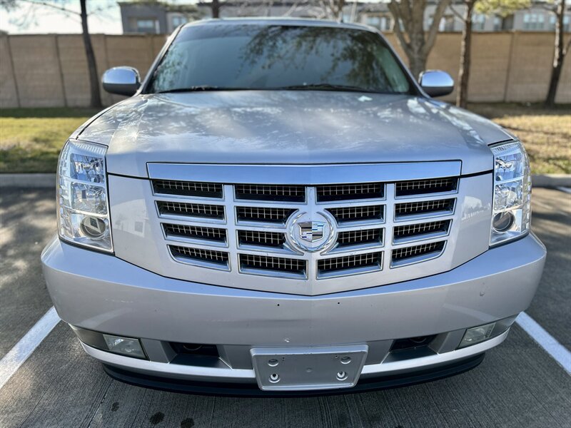 2010 Cadillac Escalade ESV LUXURY AWD DVD HTD & COOL SEATS YOU TUBE VIDEO   - Photo 4 - Stafford, TX 77477