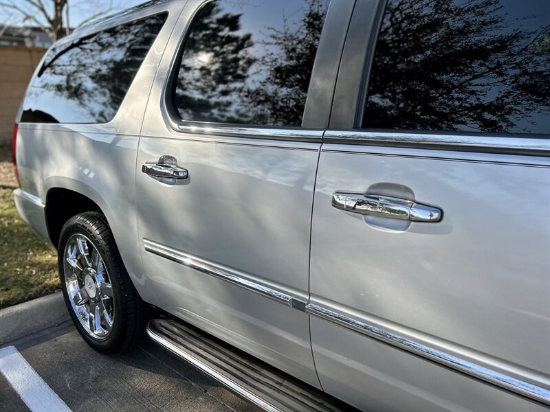 2010 Cadillac Escalade ESV LUXURY AWD DVD HTD & COOL SEATS YOU TUBE VIDEO   - Photo 20 - Stafford, TX 77477