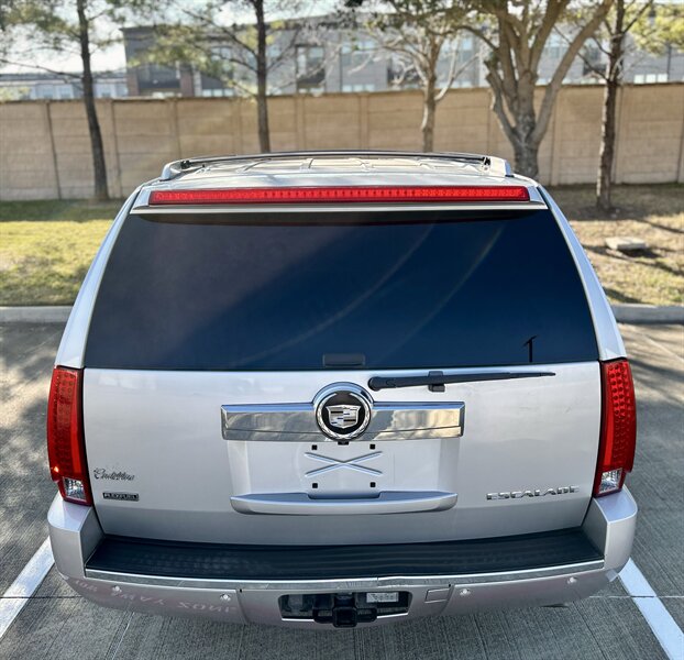 2010 Cadillac Escalade ESV LUXURY AWD DVD HTD & COOL SEATS YOU TUBE VIDEO   - Photo 13 - Stafford, TX 77477