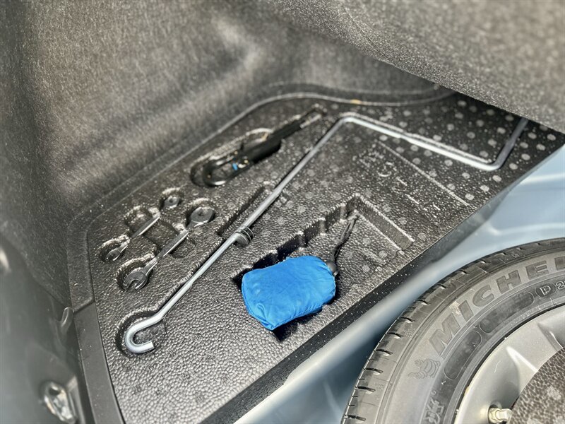 2011 Lexus LEXUS ES 350 NAVIGATION 39K SUPER LOW MILES YOUTUBE VIDEO   - Photo 56 - Stafford, TX 77477