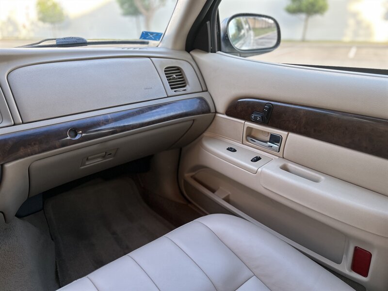 2008 Mercury MERCURY GRAND MARQUIS LS LEATHER WOOD 88K LOW MILES YouTube VIDEO   - Photo 50 - Stafford, TX 77477