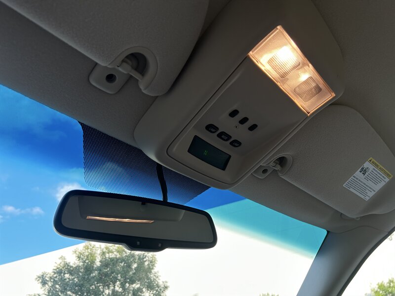 2008 Mercury MERCURY GRAND MARQUIS LS LEATHER WOOD 88K LOW MILES YouTube VIDEO   - Photo 60 - Stafford, TX 77477