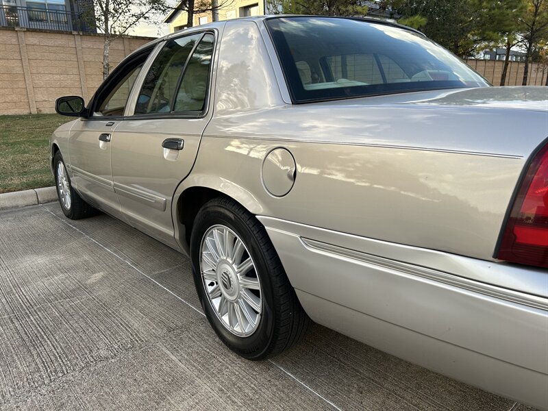 2008 Mercury MERCURY GRAND MARQUIS LS LEATHER WOOD 88K LOW MILES YouTube VIDEO   - Photo 19 - Stafford, TX 77477