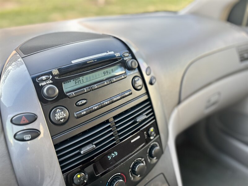 2006 Toyota TOYOTA SIENNA LE SUPER LOW 17K MILES NEW TIRES YOUTUBE VIDEO   - Photo 45 - Stafford, TX 77477