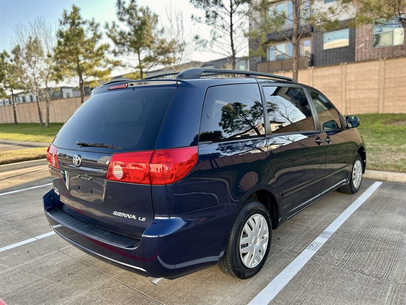 2006 Toyota TOYOTA SIENNA LE SUPER LOW 17K MILES NEW TIRES YOUTUBE VIDEO   - Photo 15 - Stafford, TX 77477