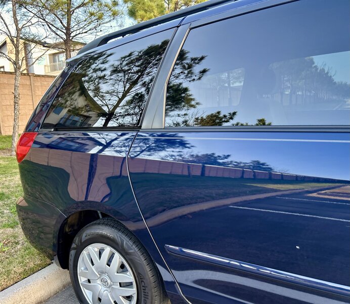 2006 Toyota TOYOTA SIENNA LE SUPER LOW 17K MILES NEW TIRES YOUTUBE VIDEO   - Photo 23 - Stafford, TX 77477