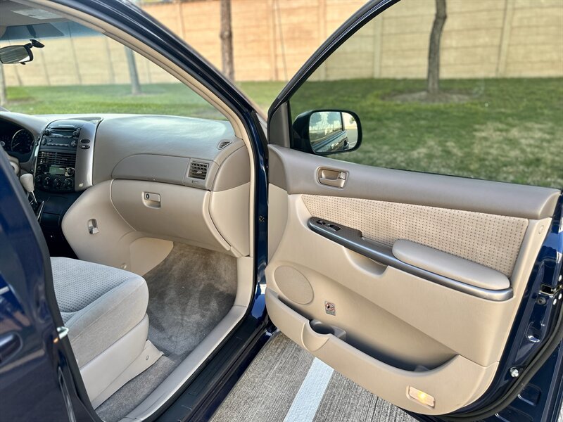 2006 Toyota TOYOTA SIENNA LE SUPER LOW 17K MILES NEW TIRES YOUTUBE VIDEO   - Photo 71 - Stafford, TX 77477