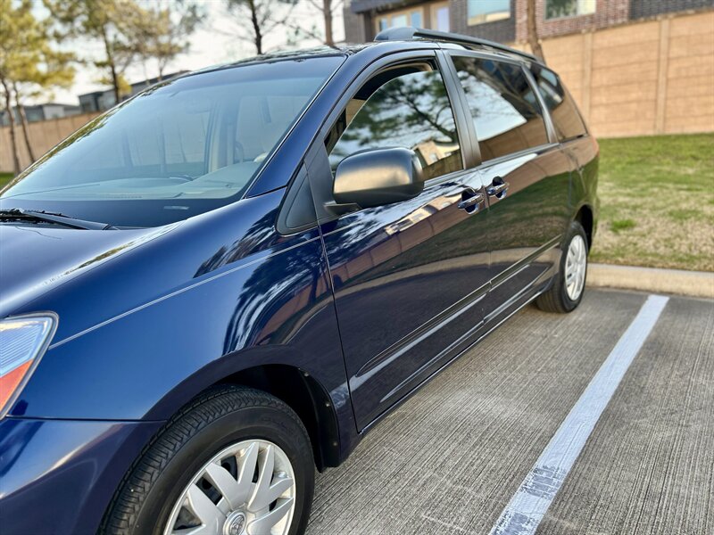 2006 Toyota TOYOTA SIENNA LE SUPER LOW 17K MILES NEW TIRES YOUTUBE VIDEO   - Photo 24 - Stafford, TX 77477