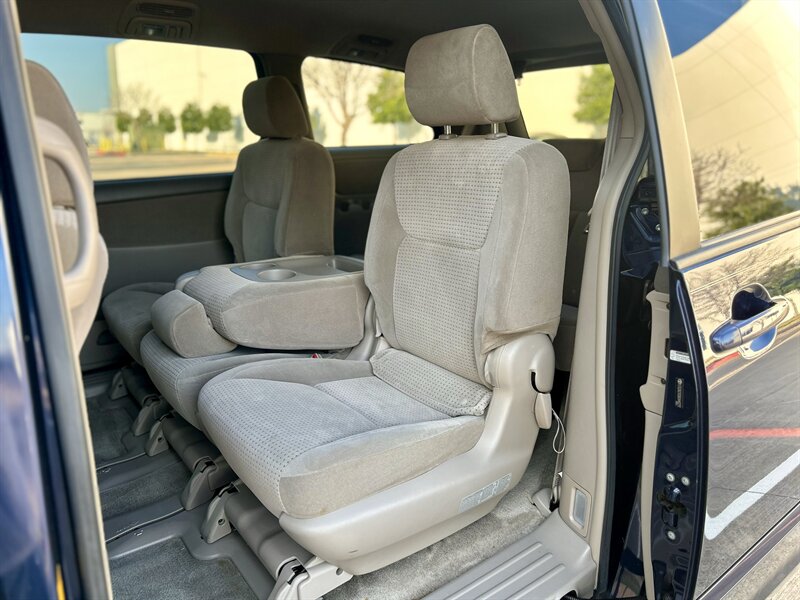 2006 Toyota TOYOTA SIENNA LE SUPER LOW 17K MILES NEW TIRES YOUTUBE VIDEO   - Photo 56 - Stafford, TX 77477