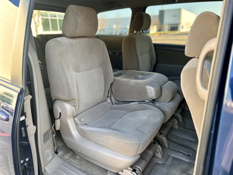 2006 Toyota TOYOTA SIENNA LE SUPER LOW 17K MILES NEW TIRES YOUTUBE VIDEO   - Photo 67 - Stafford, TX 77477