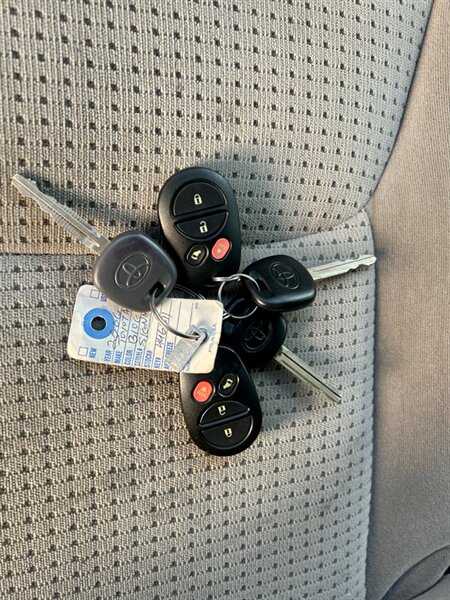 2006 Toyota TOYOTA SIENNA LE SUPER LOW 17K MILES NEW TIRES YOUTUBE VIDEO   - Photo 87 - Stafford, TX 77477