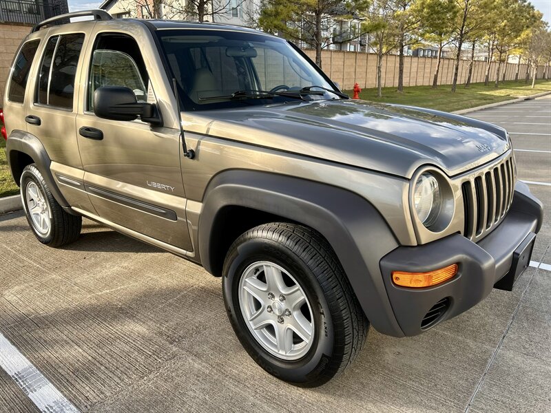 2004 Jeep JEEP LIBERTY SPORT 4X4 TRAIL RATED 3.7L V6 LTHR 4X4 YOUTUBE VIDEO   - Photo 9 - Stafford, TX 77477