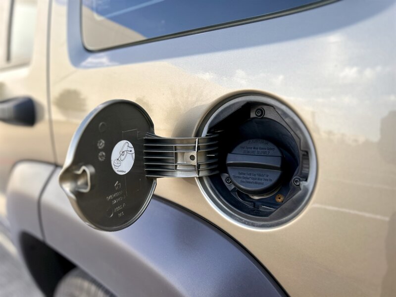 2004 Jeep JEEP LIBERTY SPORT 4X4 TRAIL RATED 3.7L V6 LTHR 4X4 YOUTUBE VIDEO   - Photo 72 - Stafford, TX 77477