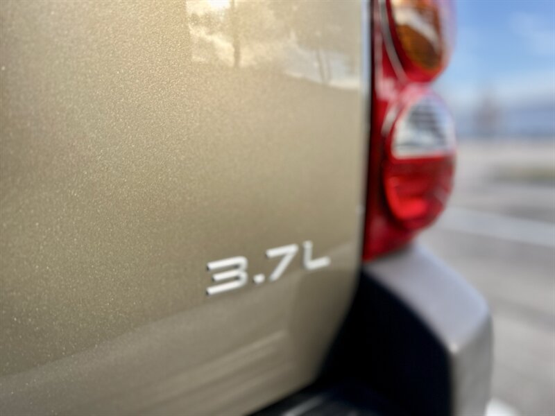 2004 Jeep JEEP LIBERTY SPORT 4X4 TRAIL RATED 3.7L V6 LTHR 4X4 YOUTUBE VIDEO   - Photo 32 - Stafford, TX 77477