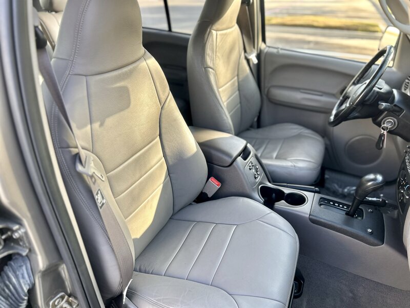 2004 Jeep JEEP LIBERTY SPORT 4X4 TRAIL RATED 3.7L V6 LTHR 4X4 YOUTUBE VIDEO   - Photo 61 - Stafford, TX 77477